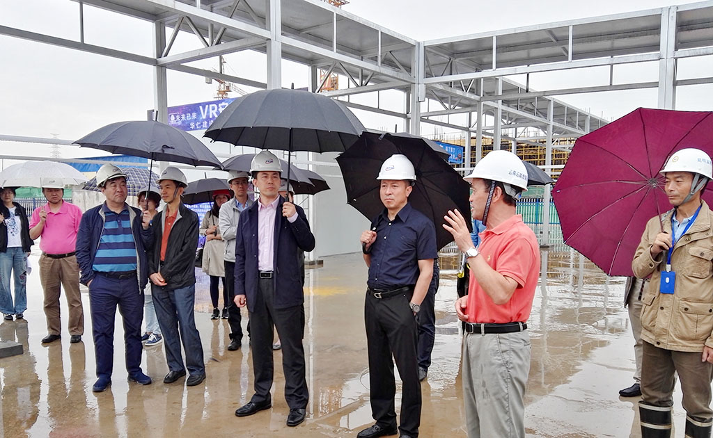 昆明市副市長洪維智到大漁B11地塊建設(shè)項(xiàng)目調(diào)研-云南能投居正產(chǎn)業(yè)投資有限公司